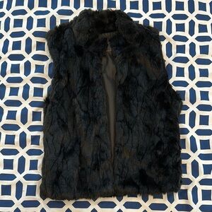 Faux Fur Vest in Black
